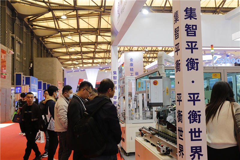 星辉娱乐平衡机参展上海小电机展
